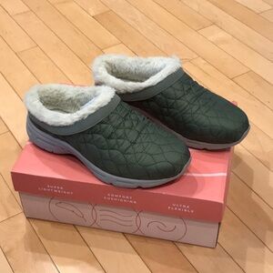 NWOT Easy Spirit SE BIMMY 2 slip on walking clogs - 8.5WIDE - NIB